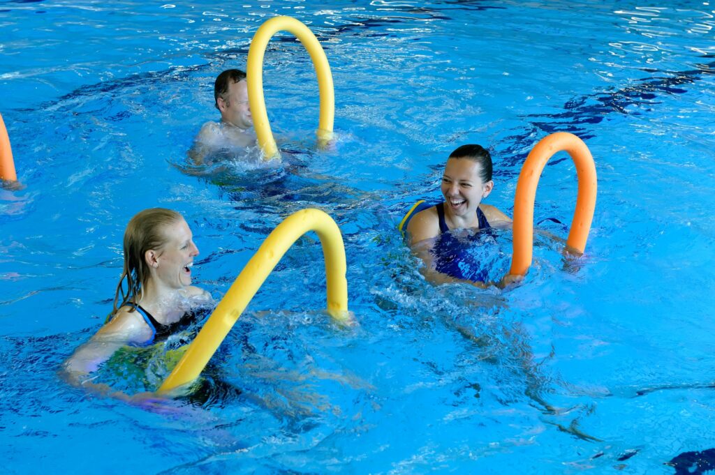 Aquajoggen bij zwembad De Hout in Alkmaar