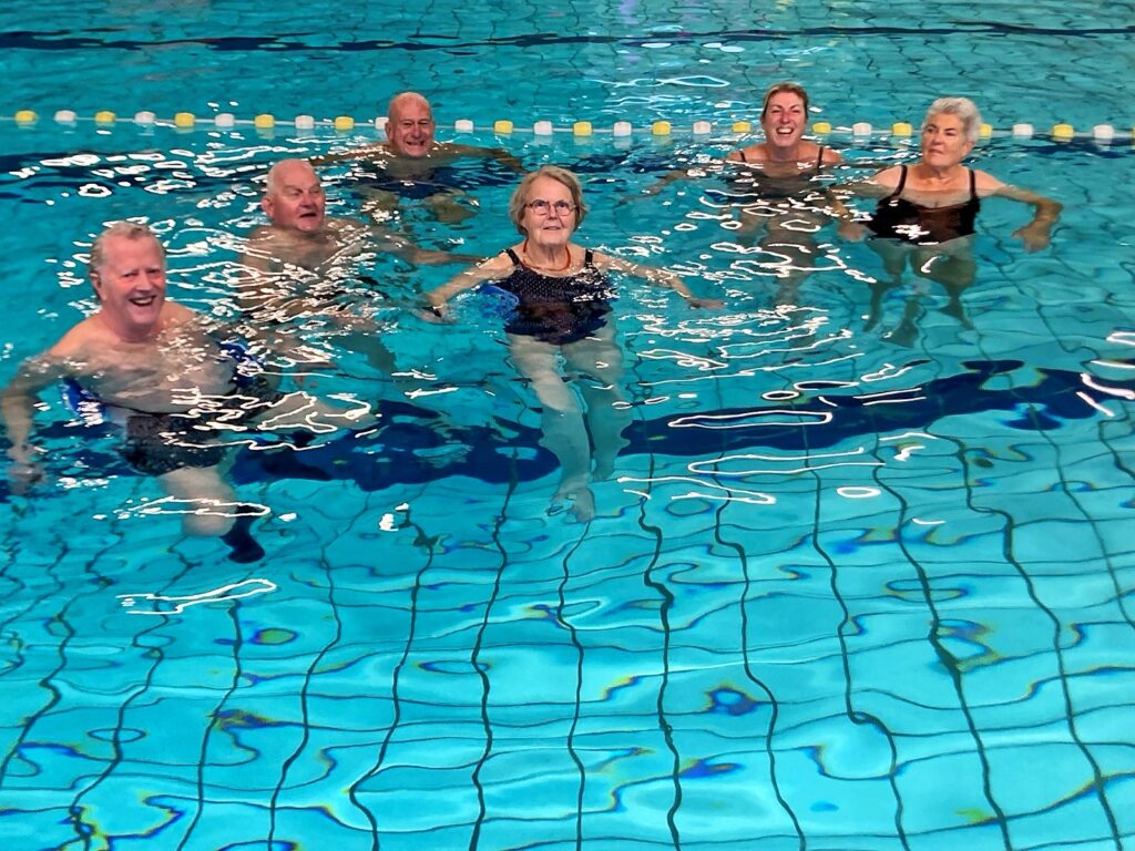 Gehandicapten Sport Alkmaar in zwembad De Hout